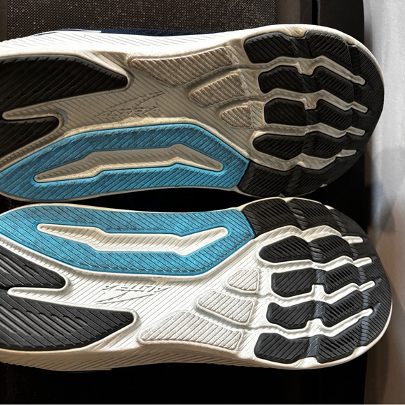 Altra Experience Flow - Picture 5 of 7